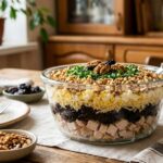 Салат з чорносливом, куркою і горіхами: топ рецепти