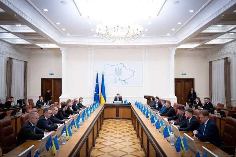 Світлина з телеграм-каналу Сергія Корецького про перше засідання нового уряду