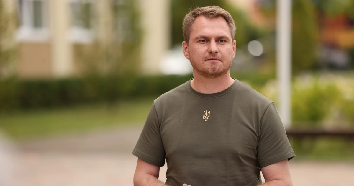 Указ №932/2026 і текст про звільнення: підтверджені факти щодо Кравченка