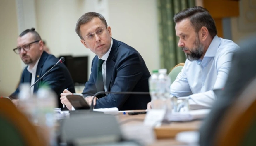 Корецький зафіксував відставання у будівництві захисних споруд у низці регіонів