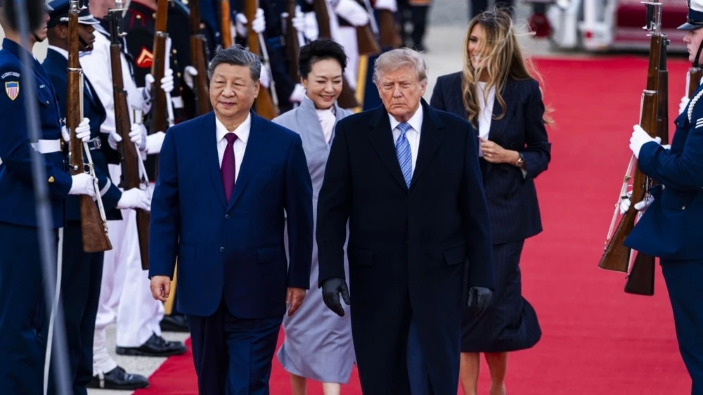Сі Цзіньпін і Дональд Трамп на військовій базі Andrews 24 вересня 2026 року