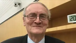 Ганнінг, Манфред Д. і тисячі документів: що відомо про підозри