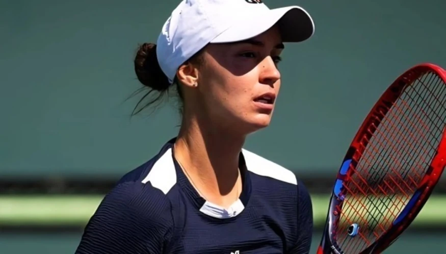 Матч Ангеліни Калініної проти Соней Картел на турнірі WTA 1000 в Ухані